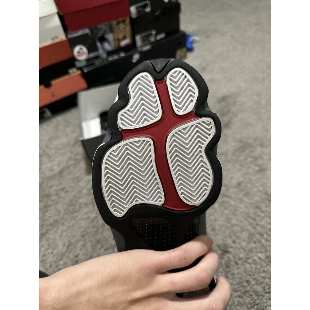 Jordan 13 Red Flint Size 9.5 - image 3